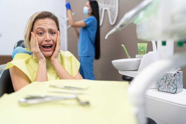 Best Cracked Tooth Emergency Dentist  in Carlstadt, NJ